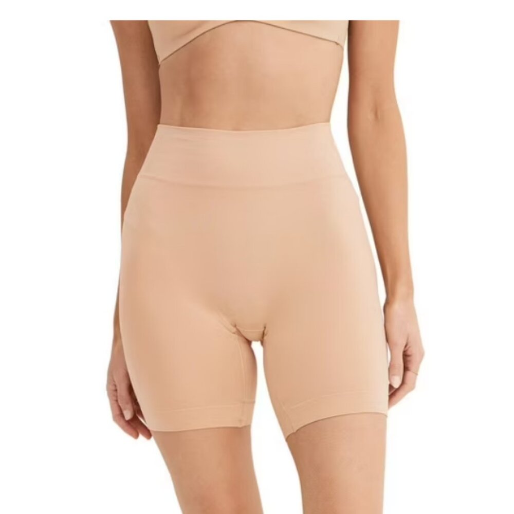 Jockey Everyday Slimming Short Beige NWT 360 Control Seamless Smoothing Medium